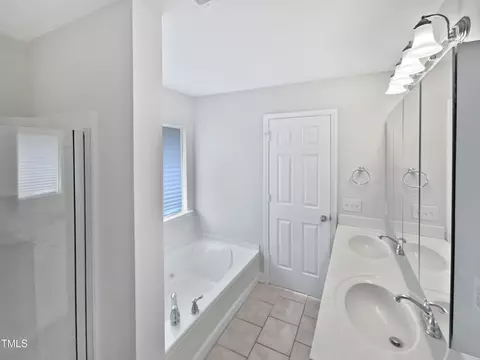 3142 Rapid Falls Rd, Cary, NC 27519 photo 5