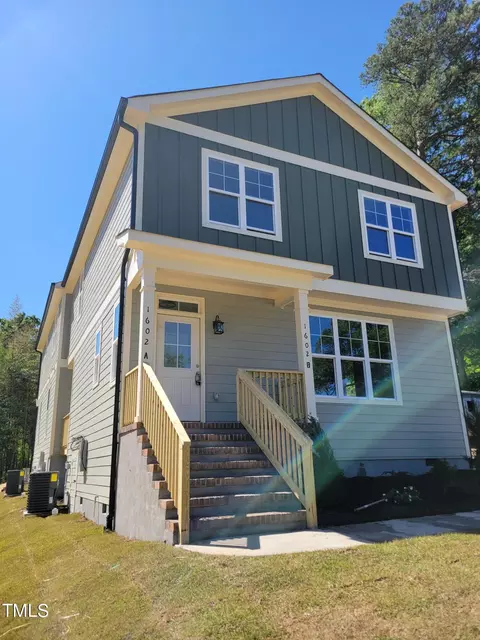 1602 Juniper St, Durham, NC 27703 photo 3
