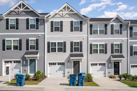 1109 Pale Moss Dr, Durham, NC 27704