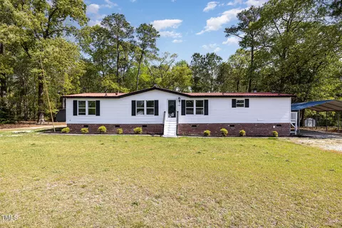159 Kent Ln, Pikeville, NC 27863