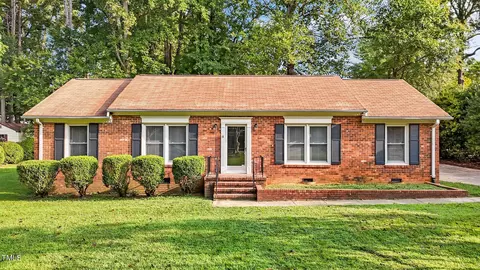5903 Barbell Cir, Mcleansville, NC 27301