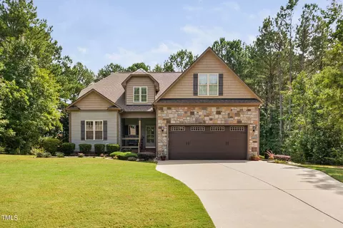 18 Woodlot Dr, Angier, NC 27501