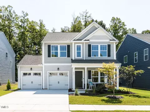 403 Curling Creek Dr, Clayton, NC 27527