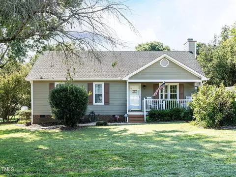 1105 Southern Oaks Dr, Raleigh, NC 27603