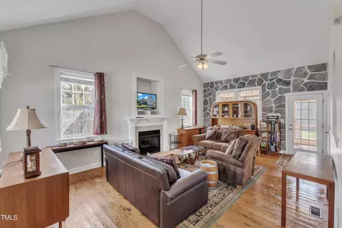1732 Shell Cracker Dr, Willow Spring, NC 27592 photo 3