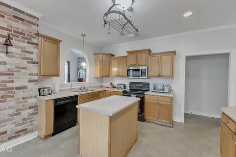 1732 Shell Cracker Dr, Willow Spring, NC 27592 photo 8