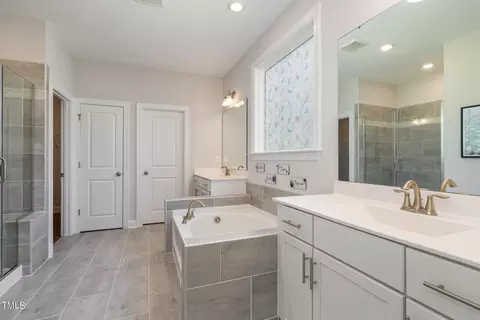 409 Hawks Bluff Ct, Wake Forest, NC 27587 photo 9