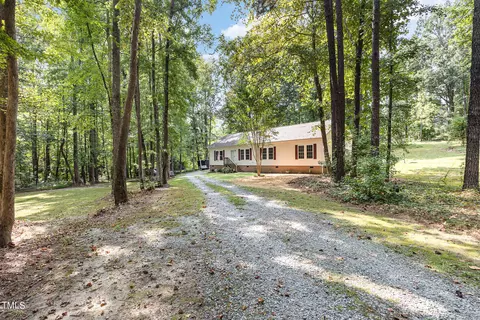 104 Dove Rd, Creedmoor, NC 27522