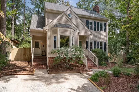 2106 Meade Ln, Durham, NC 27707