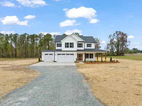 Exterior - 244 Avery Rd, Erwin, NC 28339 photo 4 of 5