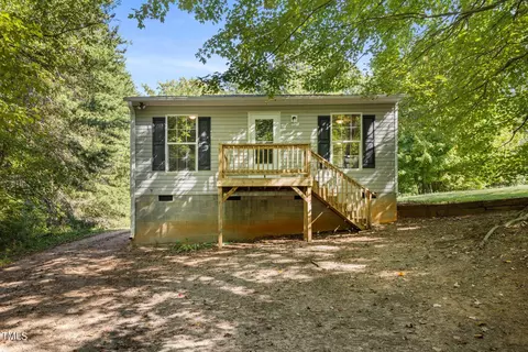 9847 Park Springs Rd, Ruffin, NC 27326 photo 2