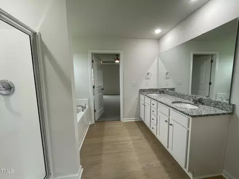 44 Lotus Ave, Smithfield, NC 27577 photo 9
