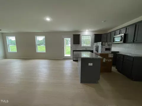 44 Lotus Ave, Smithfield, NC 27577 photo 6