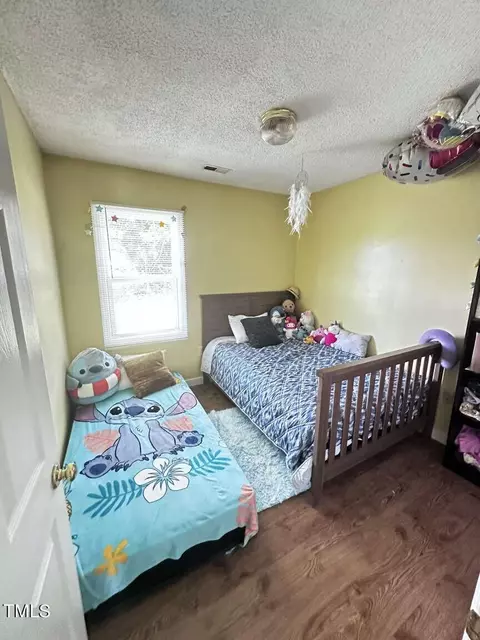 2009 Mt Pleasant Rd, Willow Spring, NC 27592 photo 7