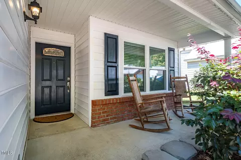 Exterior - 12 Pendleton Ct, Durham, NC 27713 photo 2 of 6