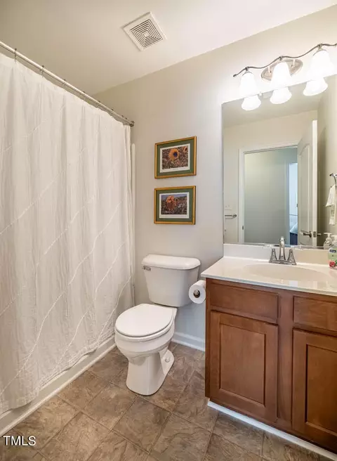 Bath - 12 Pendleton Ct, Durham, NC 27713 photo 2 of 2