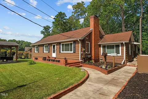 336 Park Ave, Sanford, NC 27330
