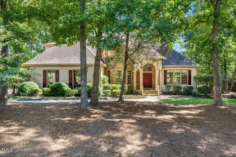 4 Covington Ln, Durham, NC 27712