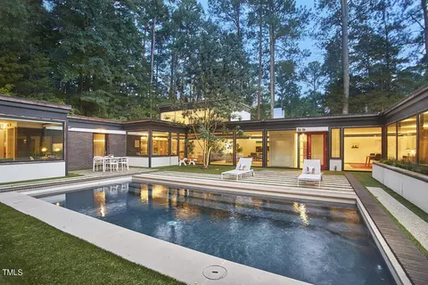 308 N Elliott Rd, Chapel Hill, NC 27514