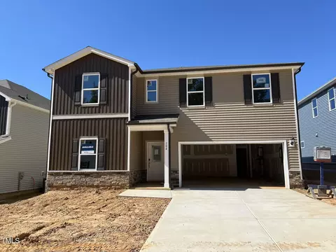 304 Squirrel Oaks Ln, Garner, NC 27529
