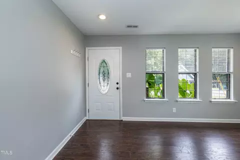 934 Belvin Ave, Durham, NC 27704 photo 4