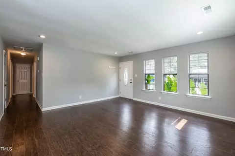 934 Belvin Ave, Durham, NC 27704 photo 7