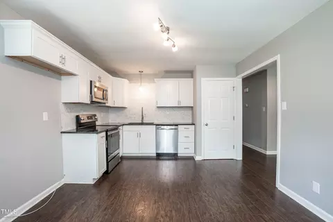 934 Belvin Ave, Durham, NC 27704 photo 13