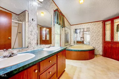 237 Duchess Dr, Garner, NC 27529 photo 11