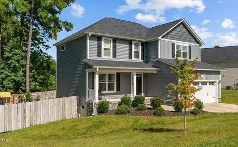 42 Angel Oak Dr, Bunnlevel, NC 28323