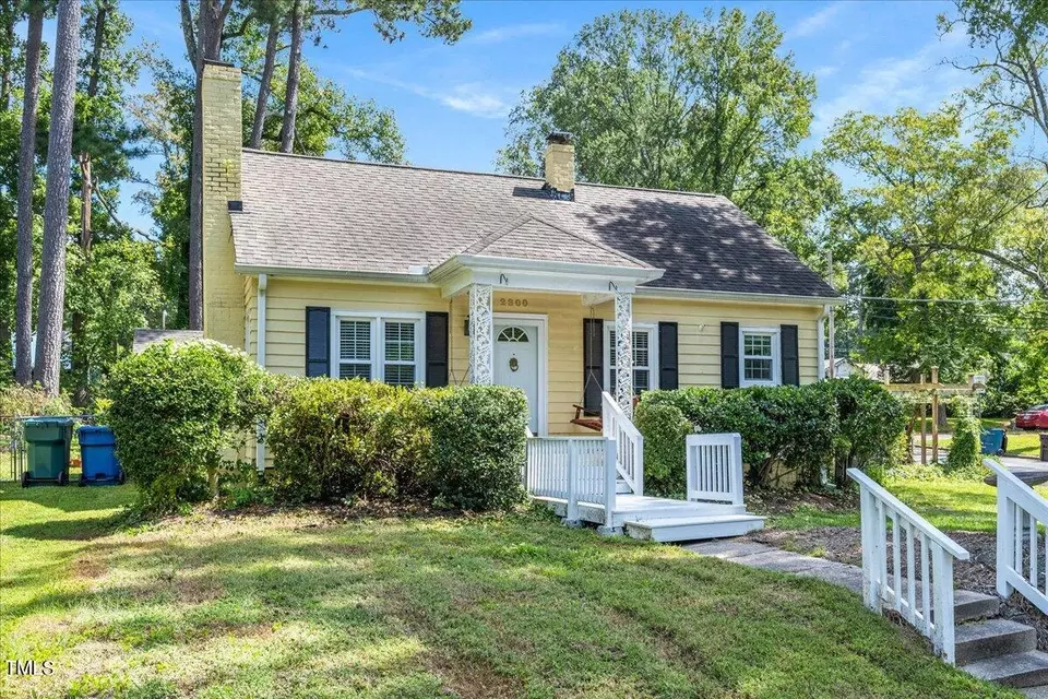 Exterior - 2800 Elgin St, Durham, NC 27704 photo 5 of 7