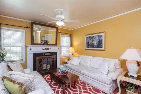Living - 2800 Elgin St, Durham, NC 27704 photo 1 of 3