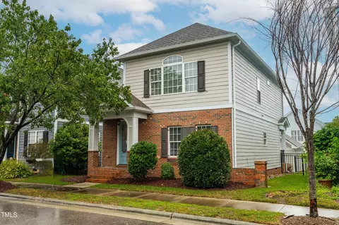 1136 Harp St, Raleigh, NC 27604