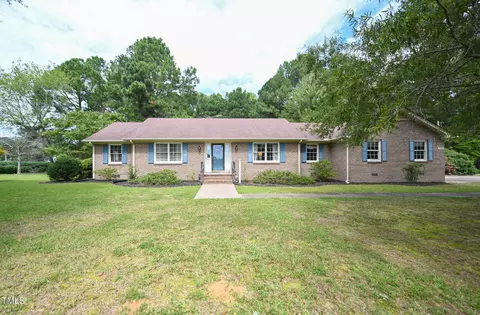 7254 Springfield School Rd, Lucama, NC 27851
