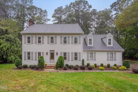 2504 Bredon Ct, Raleigh, NC 27613