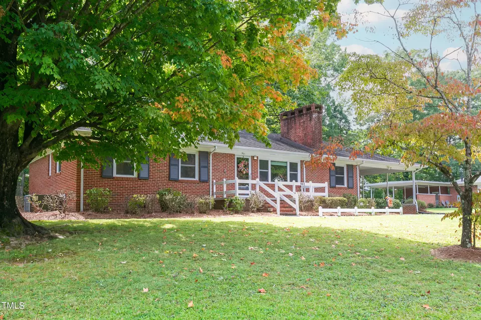 Other - 901 W 6th St, Siler City, NC 27344 photo 4 of 9