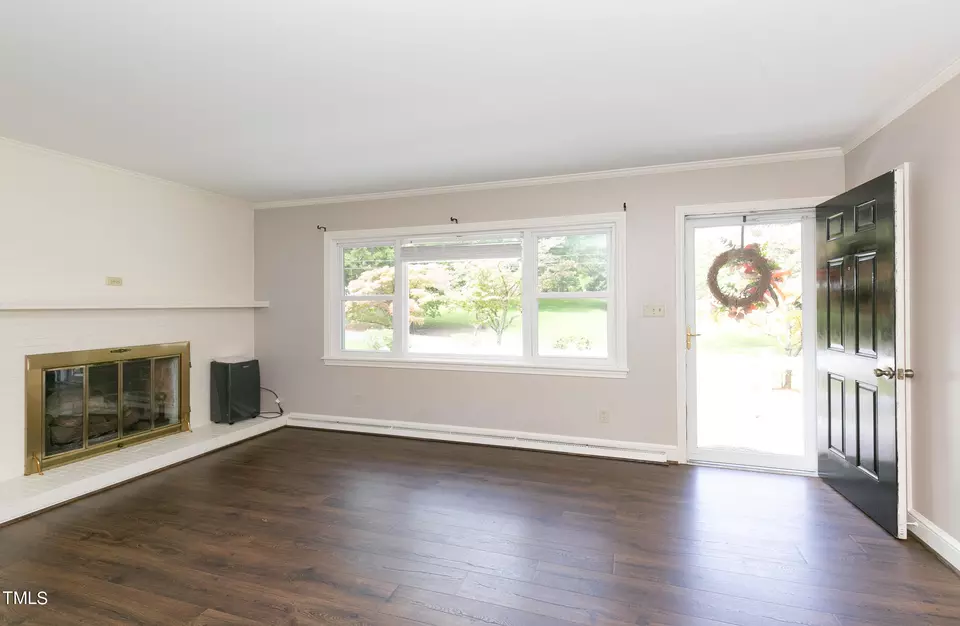 Living - 901 W 6th St, Siler City, NC 27344 photo 3 of 6