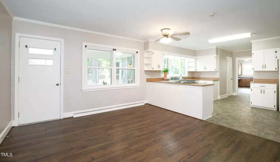 Living - 901 W 6th St, Siler City, NC 27344 photo 1 of 6