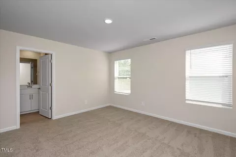 667 Rolling Flds Dr, Graham, NC 27253 photo 13