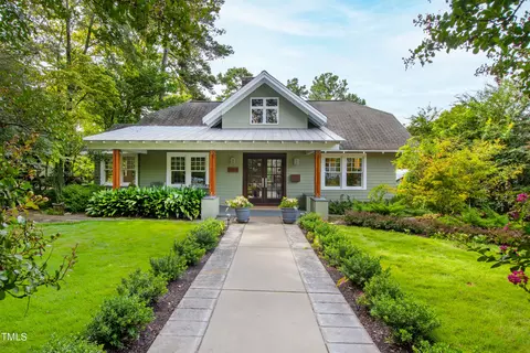 2212 The Cir, Raleigh, NC 27608