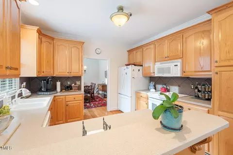 9 Clyde Ct, Durham, NC 27712 photo 8
