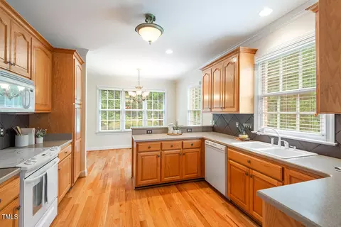 9 Clyde Ct, Durham, NC 27712 photo 5