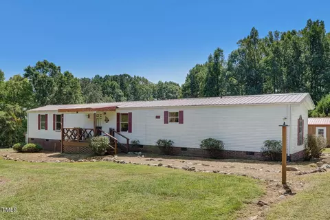 190 John Pleasant Rd, Leasburg, NC 27291