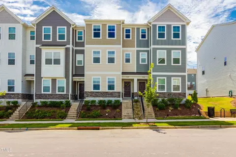 5224 Beardall St, Raleigh, NC 27616