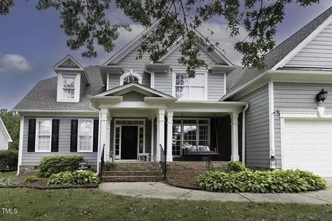 Exterior - 107 Oldefield Ln, Garner, NC 27529 photo 2 of 7