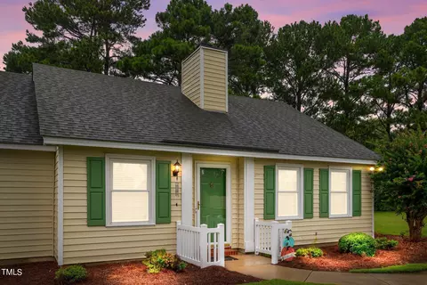 2606 Covington Dr, Wilson, NC 27896