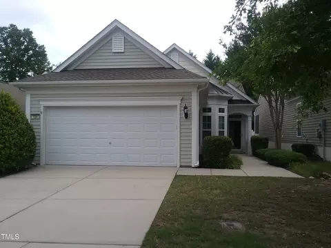 104 Brookesby Ct, Cary, NC 27519