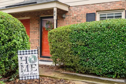 119 Fidelity St #D4, Carrboro, NC 27510