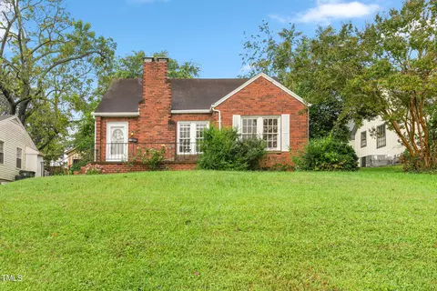 410 W Willowbrook Dr, Burlington, NC 27215