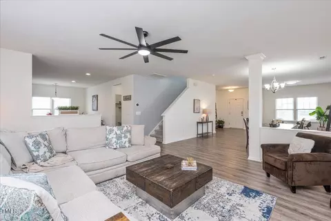 218 Michelangelo Pl, Morrisville, NC 27560