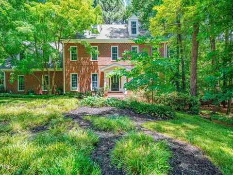 2900 Kenwick Ct, Raleigh, NC 27613